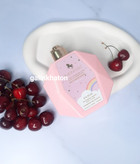 نمای جانبی لوسیون بدن یونیکورن با بستهبندی شیک و فانتزی، ایدهآل برای هدیه دخترانه، خوشبو با بافت سبک و جذب سریع.