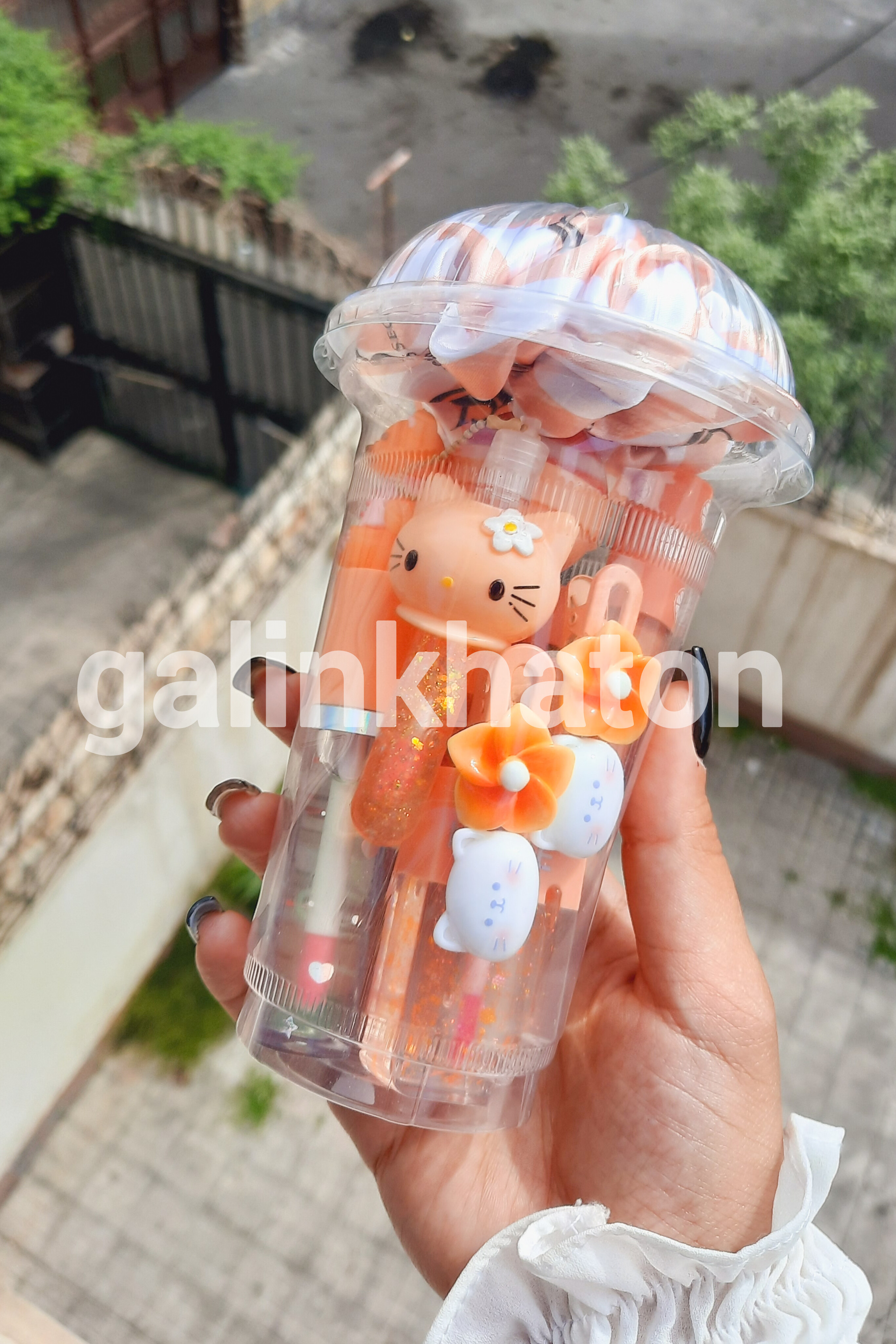 پک هدیه نارنجی آیس پکی با ترکیب رنگ گرم و هیجانی، ایدهآل برای سورپرایز