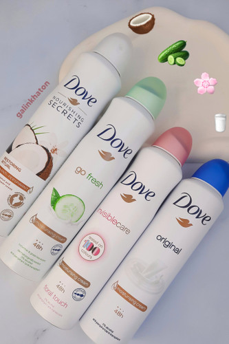 اسپری بدن داو زنانه | خوشبوکننده و ضدتعریق | رایحه شیر، صد صورتی، نارگیل و خیار | Dove Body Spray