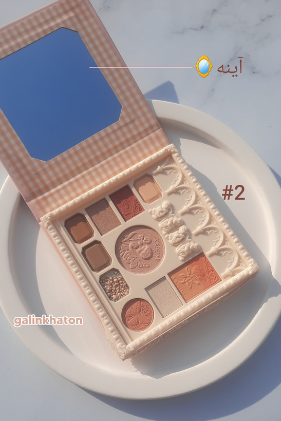 پالت سایه فرشته Angel شماره 02 زیر نور طبیعی برای نمایش دقیق طیف رنگها و جزئیات